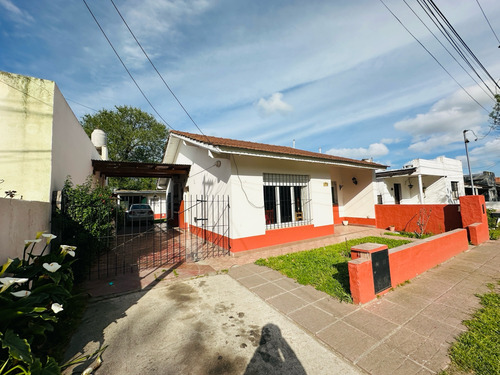 Casa En Venta En General Madariaga