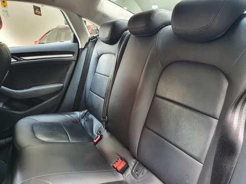 Imagem 11 de 14 de Audi A3 Sedan Ambiente S-drive 1.4 Ano 2015/2016