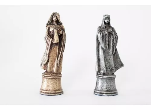 Xadrez Medieval Tabuleiro Madeira Dobrável Temático 32 Peças - R$ 599,99