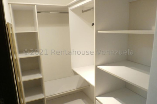 Imagen 9 de 14 de Venta De Casa Amoblada A Orilla Del Lago