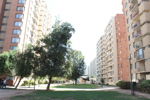 Amplio Departamento En Venta En Un Primer Piso