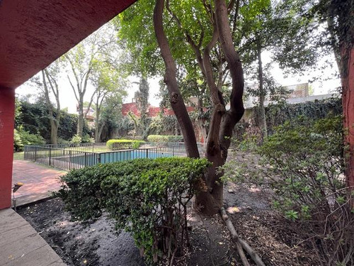 Se Vende Casa Como Terreno En La Colonia Florida!!!!