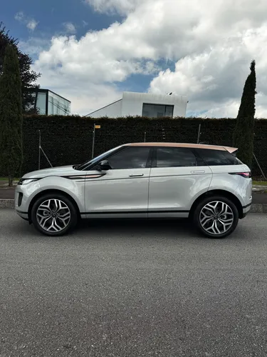 Range Rover Evoque Bronze Collection Mild Hybrid 2023