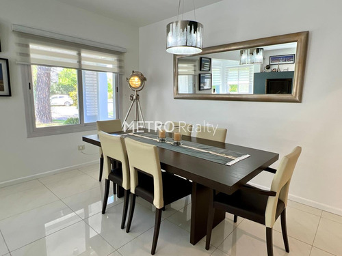 Imagen 11 de 30 de Casa 5 Amb. En Venta En Mayling C.c