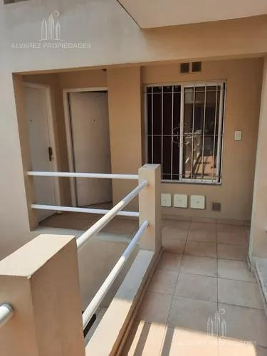Imagen 3 de 11 de Departamento 2 Ambientes Venta Ramos Mejía