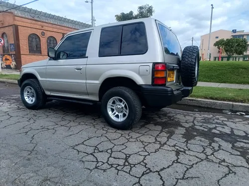 Mitsubishi Montero Mt 2400cc Aa 4x4