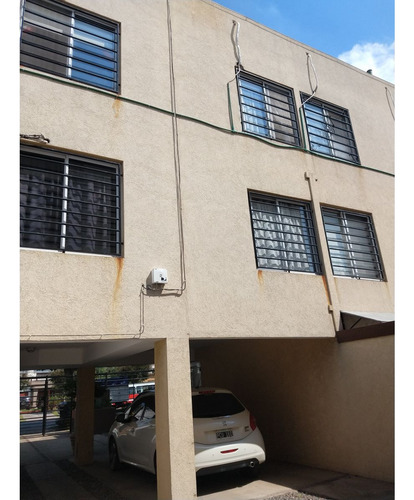 Venta 2 Ambientes Con Cochera Y Terraza En Moron