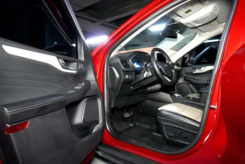 Ford New Escape Titanium 2.5 Hev Automatica 4x2 Hibrida