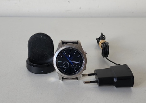 Imagen 1 de 6 de Smartwatch Samsung Gear S3 Classic + Cargador Y Cable 