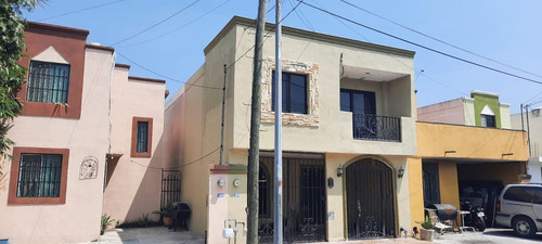 Casa En Venta Privada Hda Los Cantu