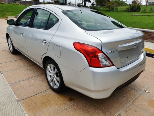 Imagen 3 de 15 de Nissan Versa 1.6 Advance Mt 2017