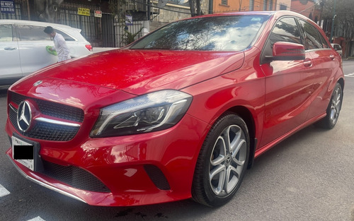 Imagen 1 de 12 de Mercedes Benz A200 2018 Style