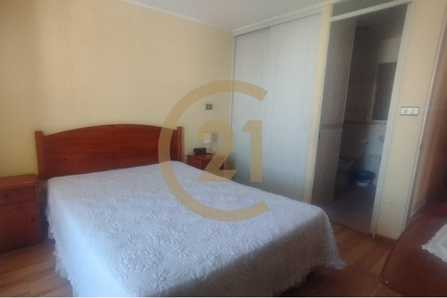 Venta Departamento Amoblado Con Ubicación Central