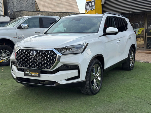 SsangYong Rexton 2.2Td Limited Plus At8 4Wd
