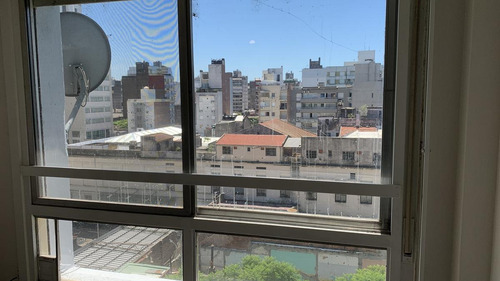 Imagen 16 de 19 de Departamento Venta Al Frente Centrico Luminoso Norte