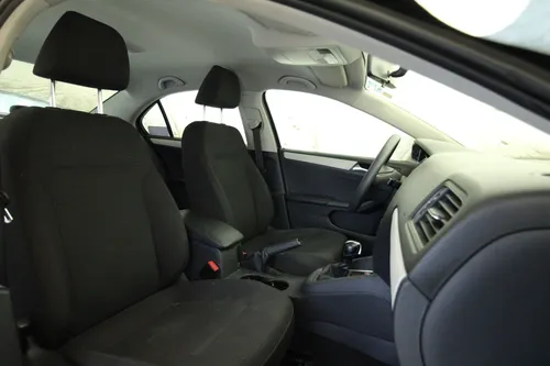 Volkswagen Jetta 2.5 Trendline Tiptronic At