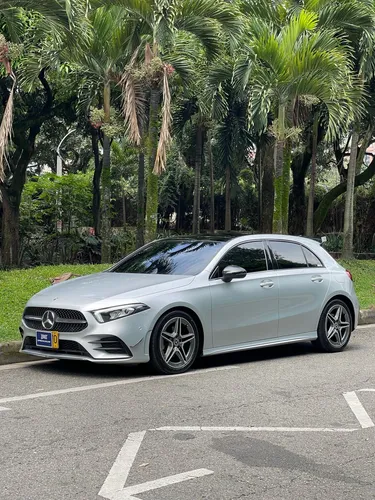 Mercedes-Benz Clase A A200 AMG LINE 1.3 TURBO AUTOMÁTICO