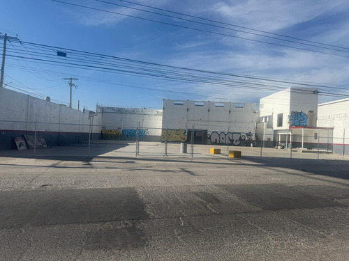 Local En Renta Blvd. Alonso De Torres 952 M2 León, Gto