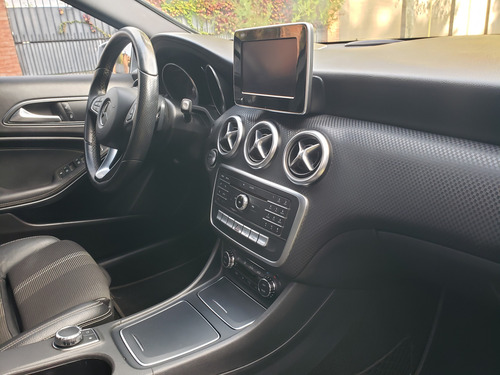 Mercedes-Benz Clase A 1.6 A200 Urban 156cv