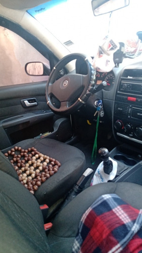 Fiat Siena 2006 1.4 Elx Flex 4p
