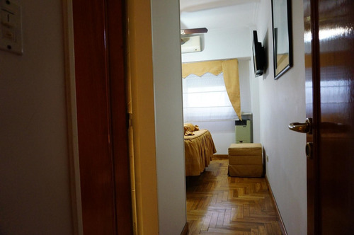 Imagen 28 de 30 de Semipiso 4 Ambientes Con Dependencia Cochera Impecable