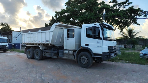 05 Caçambas Mercedes Bens, Modelo Atego 2730 / 48 Truck Traç