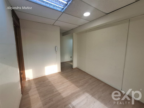 Oficina En Arriendo En Providencia