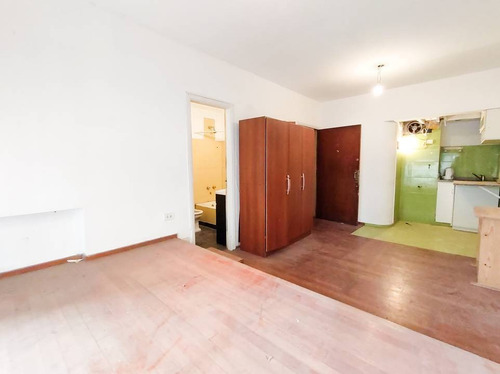Venta De Departamento En Almagro