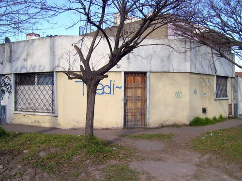 Casa En Venta En Burzaco Oeste