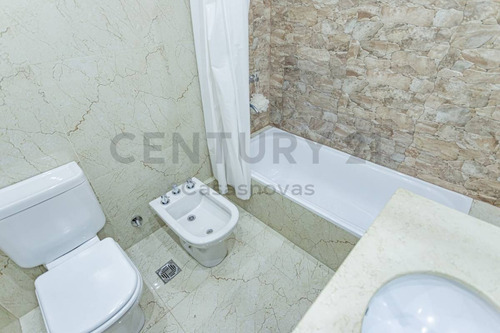 Imagen 21 de 29 de Venta Recoleta - Pza Vte Lopez - Exclusivo Piso 2 Dormitorios - Excelente Estado