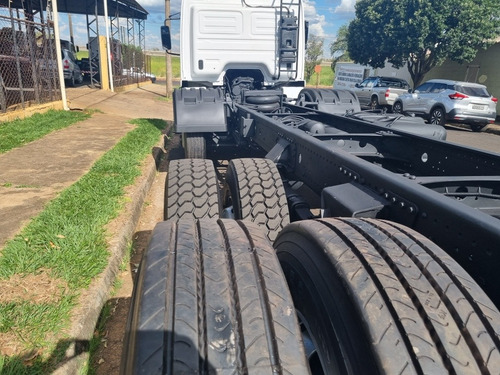 Imagem 8 de 11 de Atego 2428 Bitruk Avenida Caminhoes