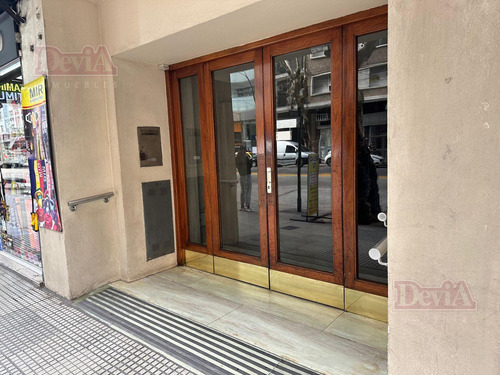Alquiler - Departamento - 2 Ambientes - Avenida Santa Fe 2800