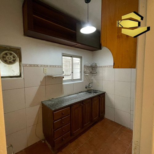 Imagen 19 de 25 de Alquiler Apartamento 2 Dormitorios Centro Montevideo B