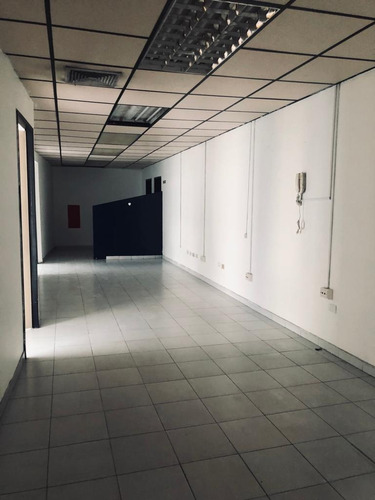 Imagen 3 de 20 de Galpon En Alquiler Con 4 Cavas Cuarto 1250 Metros Valencia