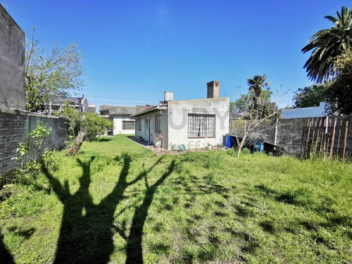 Imagen 25 de 30 de Casa De 3 Dormitorios En Venta En Gonnet
