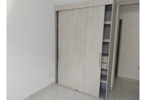 Apartamento De Primer Piso En Venta En Girasoles Del Tambo.