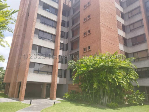 Ms 24-1717 Vendemos Hermosa Apartamento En Colinas De Valle Arriba. Acceso Privado.