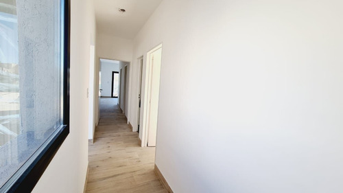 Imagen 16 de 27 de Casa En Venta En El Cantón Islas