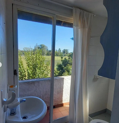 Imagen 13 de 15 de Triplex En Venta Complejo El Tejar