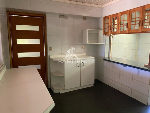 Casa En Venta De 5 Dorm. En Los Angeles