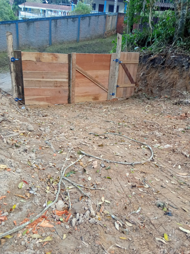 Terreno Com Plato Pronto Pra Construir Próximo Da Represa