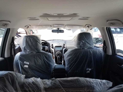 Imagen 5 de 7 de Isuzu Mux 4x4 Full. 2020