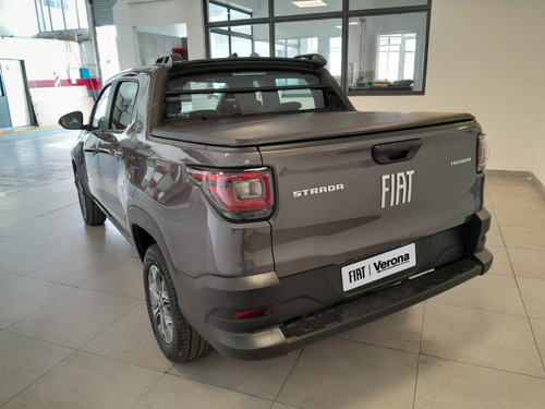 Fiat Strada 1.4 8v Freedom Cd