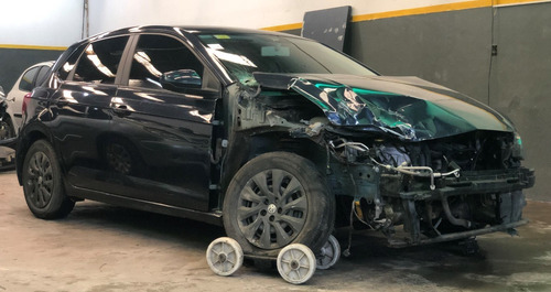 Volkswagen Polo 2018 En Marcha Trendline Chocado 1.6