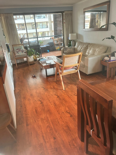 Departamento Amplio, Perfecto Estado Calle Tadeo De Reyes