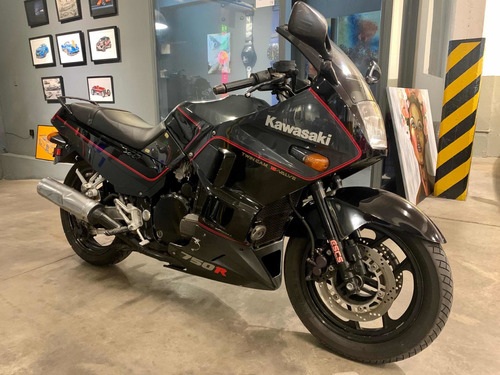 Kawasaki Ninja 750r Bord