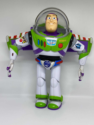 Figura Buzz Lightyear Tamaño Real Con Alas Toy Story