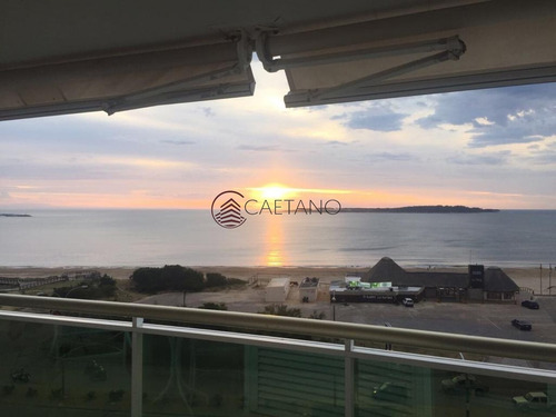 Apartamento En Excelente Torre Frente A Playa Mansa En Parada 5. Vista Plena Al Mar E Isla De Gorriti- Ref: 2664