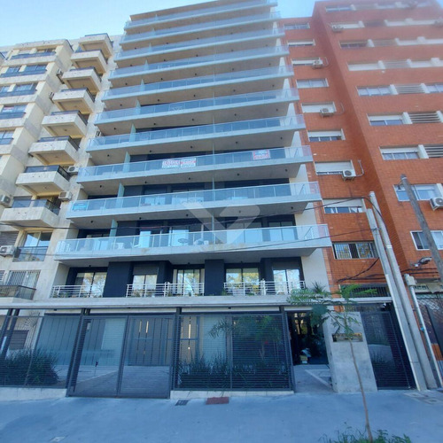 Venta Apartamento Parque Batlle 2 Dormitorios Con Garaje