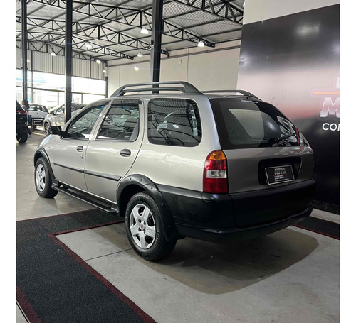Fiat Palio 1.6 MPI ADVENTURE WEEKEND 16V GASOLINA 4P MANUAL